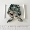 Green Color-Block Paisley (With Pearl Buckle) / 56cm