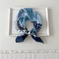 Blue Sun Paisley (With Pearl Buckle) / 56cm