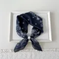 11 Pearl - Dots To Floral Black