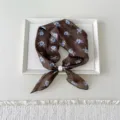 Brown Rubbed Floral (With Pearl Buckle) / 56cm