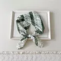 Green Check Pattern (With Pearl Buckle) / 56cm