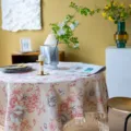 Tovaglia rotonda in cotone e lino stampa floreale vintage con nappe per decorazione sala da pranzo - Peonia Rossa Nappa Beige / Diametro 90CM
