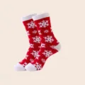 Gemütliche rote und weiße Wintersocken mit klassischem Schneeflockenmuster für Geschenke. - Einheitsgröße / Rosen Schneeflocke
