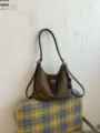 Retro braune Wildleder Umhängetasche Damen lässig große Kapazität Pendler Rucksack Stile - Mit Anhänger / Grün