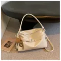 Simple casual oil wax leather shoulder bag for women, large capacity commuter crossbody bag. - Beige with Pendant