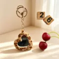 Porte-clés miroir cœur léopard, joli pendentif de sac de maquillage portable en peluche. - Avec Porte-clés / Café Clair
