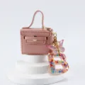 Mini sac étui pour écouteurs en cuir rose avec papillon mignon et charm lettre B. - Lettre B