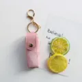 Porte-clés étui à rouge à lèvres en jean rose, mini pochette en cuir PU avec anneau doré. - Rose