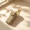 Porte-rouge à lèvres tweed élégant avec boucle dorée, charm de sac chic rétro. - Avec Porte-clés / Kaki