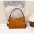 Elegante bolso de hombro de cuero vintage marrón, gran bolso hobo informal para mujer. - Sin colgante / Marrón