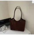 Retro brown suede tote bag for women, large capacity casual shoulder commuter bag style. - No Pendant / Brown