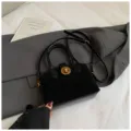 Black top handle shoulder bag, minimalist retro crossbody bag for women daily fashion style - Black without Pendant