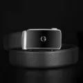 Ceinture homme en cuir de vachette véritable noir avec motif litchi et boucle métallique - Argent / 110cm
