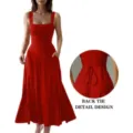 Elegantes einifarbiges rotes Maxikleid mit Viereckkragen, Taschen und schickem Rückenschnürdetail. - XS / Kleider / Rot