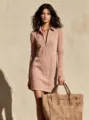 Robe mini rétro en suédine à manches longues et col montant style western chic - S / Robes / Nude (CG20152)