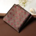 Taschino da uomo marrone con motivo a spina di pesce e stampa floreale per abito elegante. - Fazzoletto da Taschino / Jacquard Marrone Oro