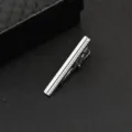 Silver metal tie clip for men, minimalist business style, elegant accessory for formal suits. - Geometric Texture Exquisite Style (JX008)