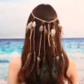 Magnifique bandeau de plumes de paon bohème, accessoire de cheveux ethnique femme. - Noir