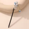Blauw-witte bloem haarstick met parel kwastje, elegante antieke haaraccessoire voor hanfu outfit. - Blauw