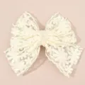 Witte kant strik haarspeld met parels elegante haaraccessoire voor vrouwen zomermode. - Wit