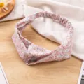 Bloemen stof hoofdband voor vrouwen, stijlvolle elastische haarband met schattige roze bloemenprint. - Roze Bloemen