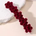 Rode fluwelen bloem haarspeld elegante bloemige haaraccessoires voor dames en meisjes. - Bloem