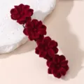 Rode fluwelen bloem haarspeld detail, elegante lente haarklem voor vrouwen haaraccessoire. - Camellia