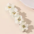 Pince à cheveux florale en tissu blanc avec strass étincelants au centre, élégant accessoire. - Blanc Cassé