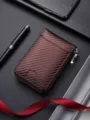 Tarjetero con cremallera en textura de fibra de carbono marrón, tarjetero RFID para hombre. - Café Oscuro