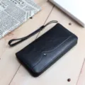 Portafoglio lungo nero da uomo in ecopelle borsa pochette con cinturino e chiusura zip. - Nero Mistico