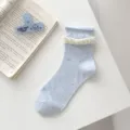 Sommer atmungsaktive Netz-Mittelsocken mit Punkten und süßen weißen Rollbündchen für Damen. - Einheitsgröße (35-39) / Feine Punkte