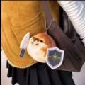 Grappig Shiba Inu brood pluche speelgoed detail, schattige meme pop hanger met mes en schild. - 15cm Hanger / OPP Tas Verpakking