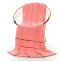 Asciugamano da bagno a righe in cotone rosa, morbido e assorbente per uso quotidiano. - 70*140cm / Rosa