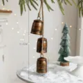 Cloche suspendue de Noël rustique avec corde naturelle, décor en fer vintage pour les fêtes. - Cloche Moyenne Vintage Motif Vertical [Style 3 Cloches]