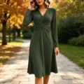 Robe Midi Unie à Manches Longues Col V Croisé Plissé Femme Élégante Verte Robe D'Automne - S / Robes / Vert