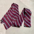 Corbata a rayas estilo preppy de moda para mujer, clásico diseño burdeos muy versátil. - Rayas Rojas