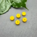 Perle in pietra preziosa gialla con grande foro vista di dettaglio per gioielli DIY - Perla da 8mm (Foro da 3mm) / Agata