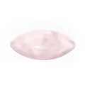 Dettaglio cabochon marquise in quarzo rosa naturale, ideale per lavorazione di gioielli. - Quarzo rosa