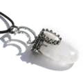 Collana con pendente in cristallo naturale luna corona pietra occhio di gatto con cordino. - Collana Ciondolo Stella Luna / Cristallo di rocca
