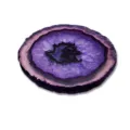Vista dettagliata di un sottobicchiere in fetta d'agata viola, cristallo decorativo. - Fette di Agata Viola