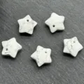 Ciondolo stella in pietra bianca sfaccettata 12mm perline fai da te creazione gioiell - Howlite