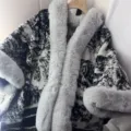Autumn winter faux cashmere knitted cape with plush fur collar, black and white printed shawl coat. - Ink Painting Gray Fur Collar