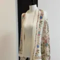 Elegant pleated floral shawl, vintage style scarf, chic neck wrap and fashion apparel accessory. - 1 Piece / 1-Piece
