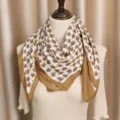 Foulard carre vintage en coton lin retro chic imprime foulard elegant 90cm pour femme chic - Arc de Triomphe Café Clair