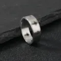 Edelstahring mit strukturierter Oberfläche, minimalistischer Titanstahl Bandring Variante. - 6 / Hohlkreuz-Stil / Silber
