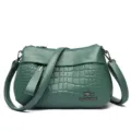 Borsa a tracolla verde da donna in pelle morbida con stampa coccodrillo, borsa casual chic. - Verde