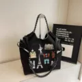 Borsa shopper ricamata in nylon nero con design paesaggistico di Parigi, borsa casual. - Nero
