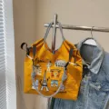 Grande borsa shopper in nylon ricamato, elegante borsa a spalla e tracolla per donna. - Giallo