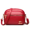Borsa a tracolla in pelle multistrato rossa da donna, elegante borsa con cerniere metalliche. - Rosso