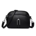 Borsa a tracolla nera da donna in pelle morbida per cellulare con zip e chiusura in metallo. - Nero